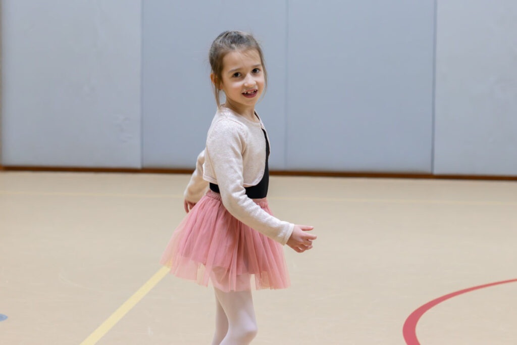when to start rhythmic gymnastics