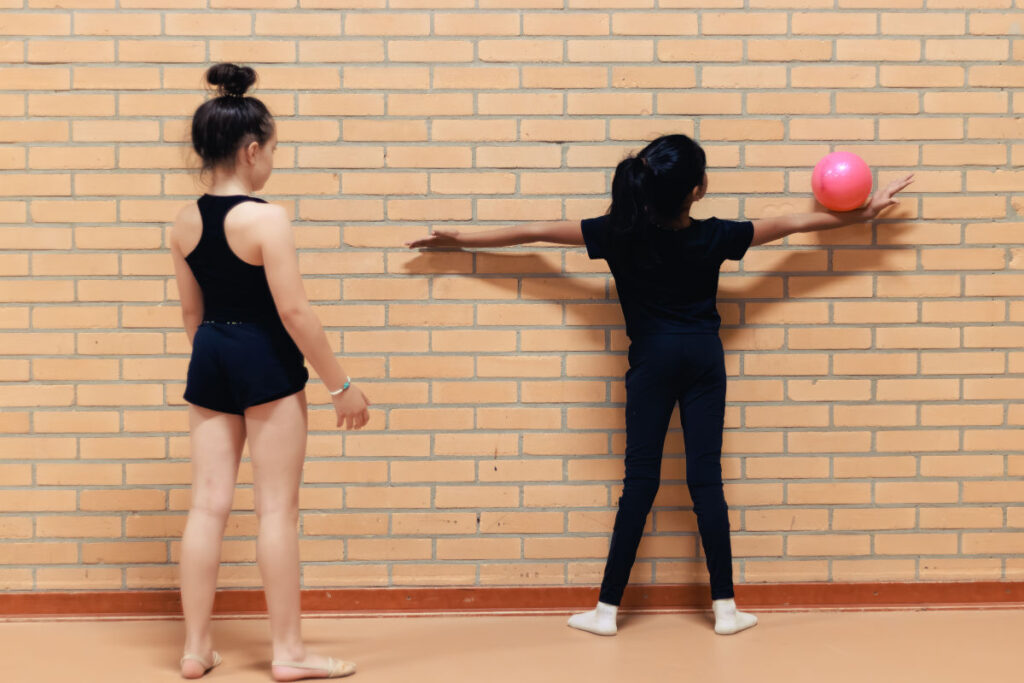 rhythmic gymnastics for kids training